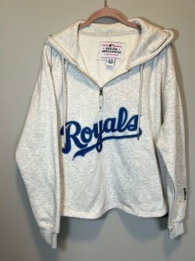 Genuine Merchandise MLB Women’s Gray KC Royals Half Zip Hoodie XL